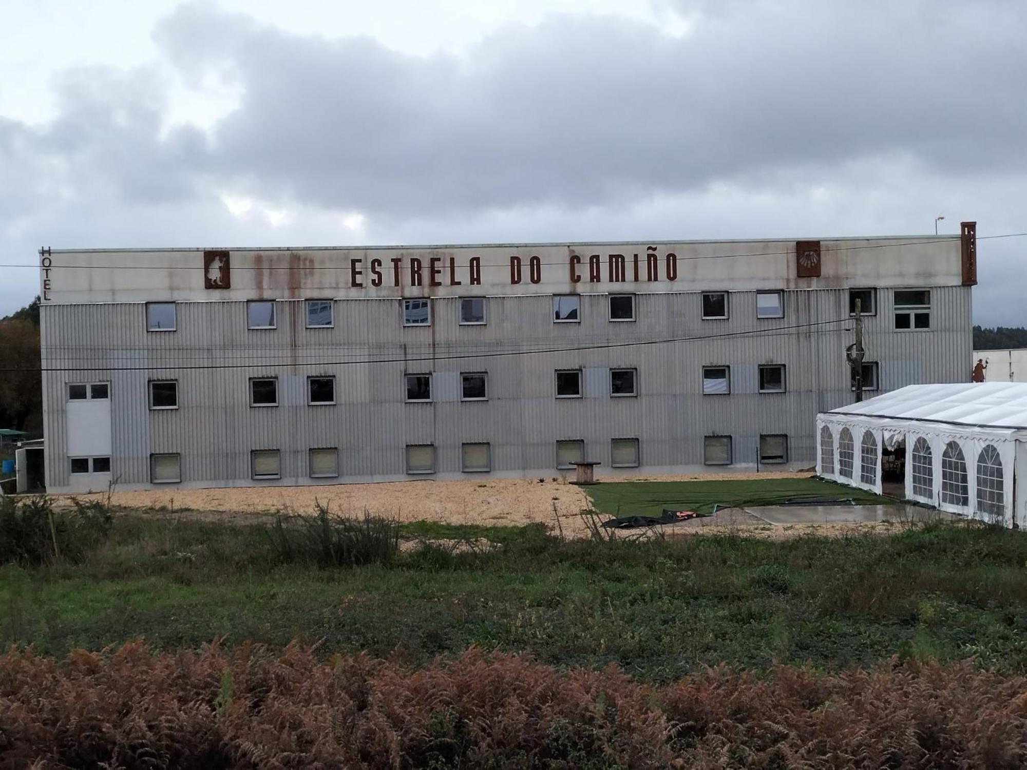 Hotel Estrela Do Camino Palas de Rei Exterior foto